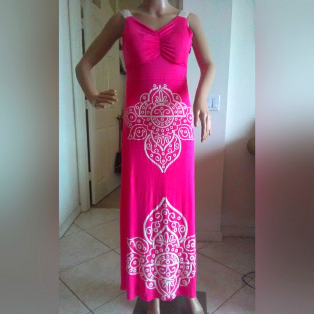 BNWT PINK MAXI DRESS BY ACE FASHION W/ LOVELY WHITE GRAPHICS & LACE STRAPS SZ. S